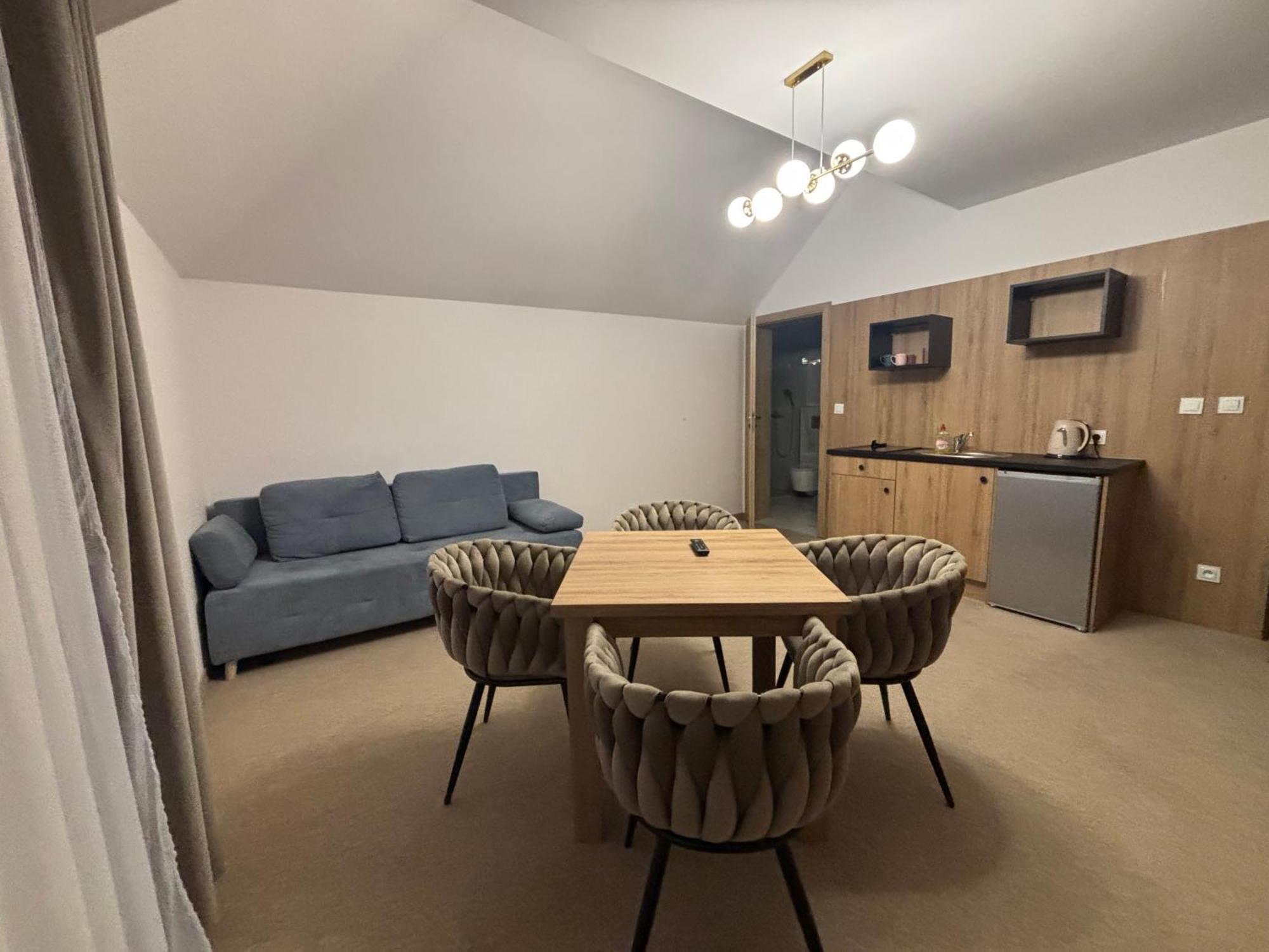 Resort Eden - Domki, Pokoje, Apartamenty Ястшембя-Гура Экстерьер фото