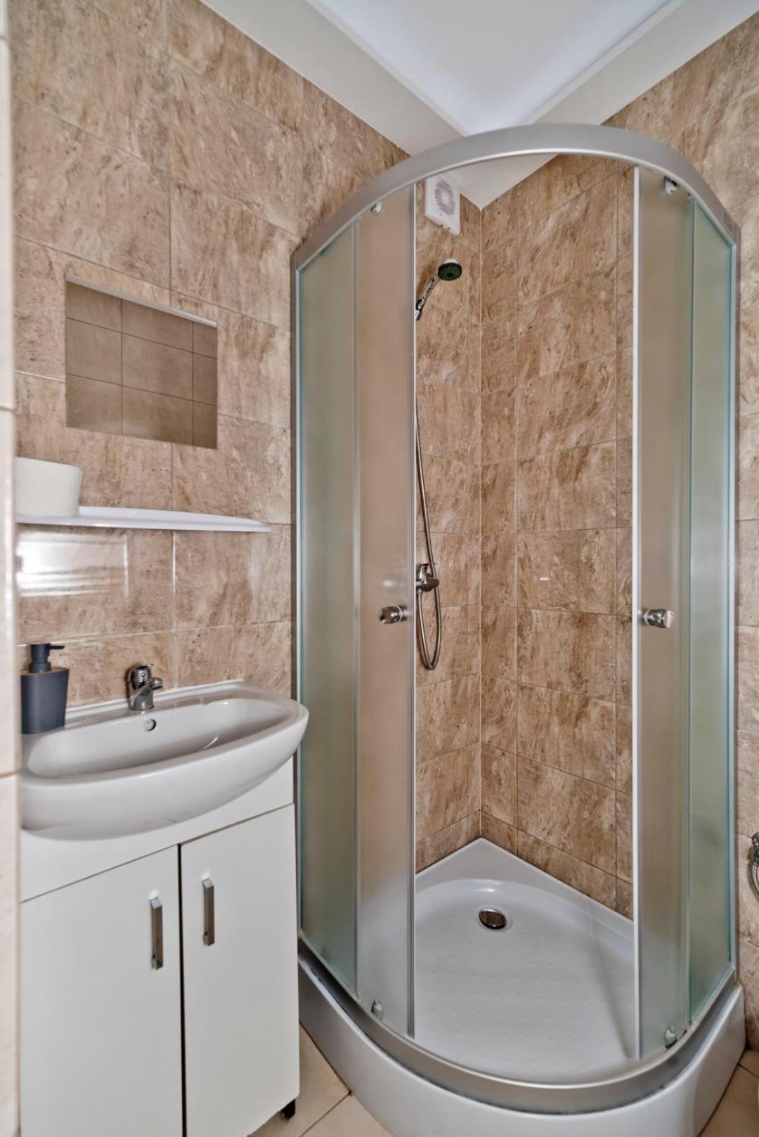 Resort Eden - Domki, Pokoje, Apartamenty Ястшембя-Гура Экстерьер фото
